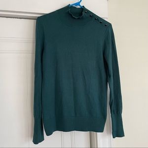 Beautiful Ann Taylor sweater